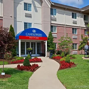 Hotel Candlewood Airport By Ihg